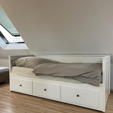 Einzel-Apartment Duesseldorf Oberkassel Buitenkant foto