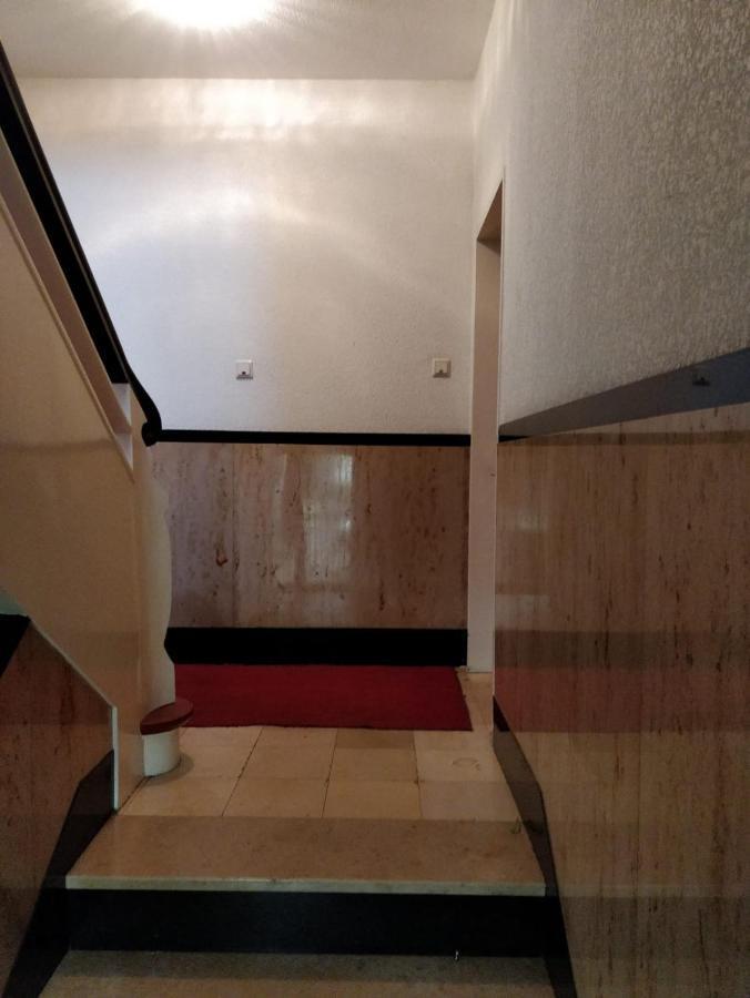 Einzel-Apartment Duesseldorf Oberkassel Buitenkant foto